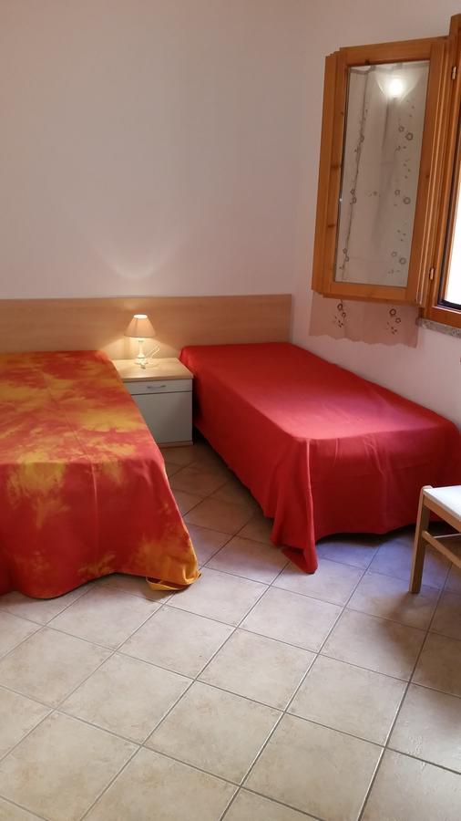 Verande Tanca Torre Isola Rossa  Bagian luar foto